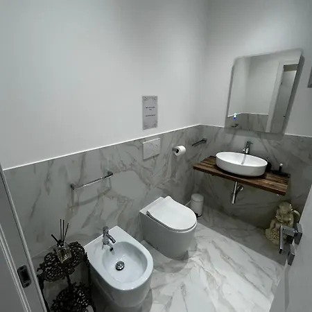 Le Colonne Di San Luca Pensión Génova