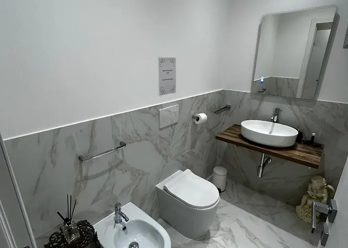 Le Colonne Di San Luca Gasthuis Genua